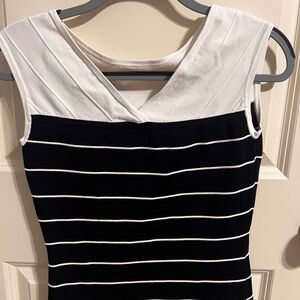 🛍️LAST CHANCE🛍️ White House Black Market Top